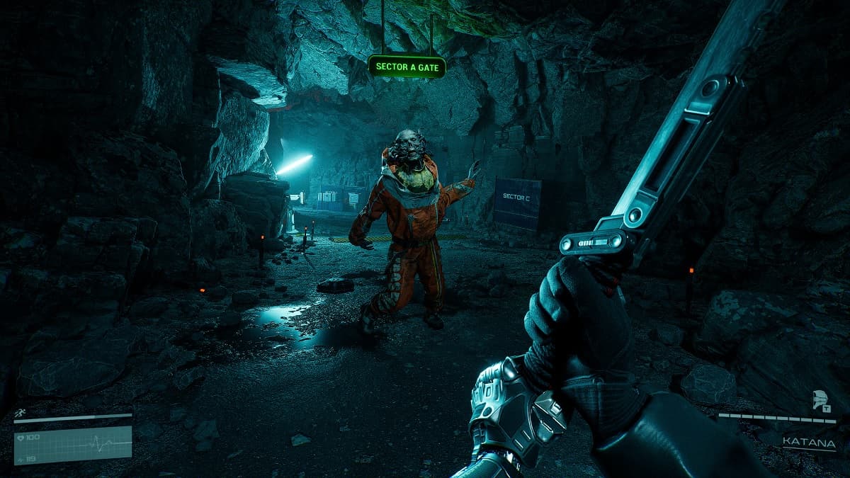 Player faces a mutant monster in a cave in Level Zero Extraction